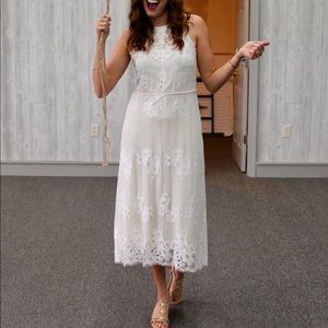 Chelsea & Violet ivory dress size small